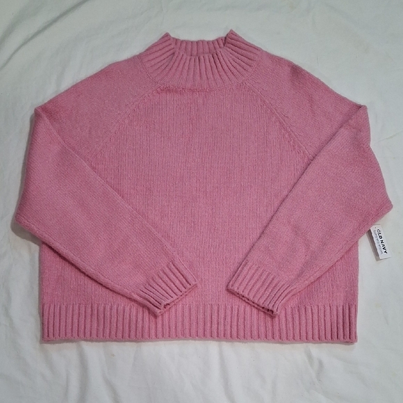 Old Navy Sweaters - NEW.Old Women's Navy Soft Pink Turtleneck Sweater L